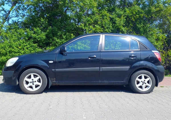 Kia Rio cena 7000 przebieg: 230000, rok produkcji 2008 z Warszawa małe 67